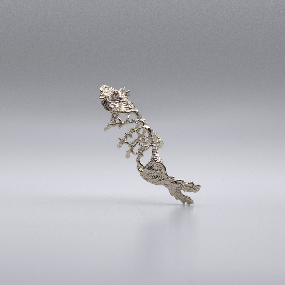 „Ear cuff” auskaras  Žuvis-Karalienė